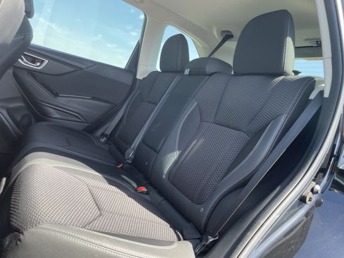 Certified 2023 Subaru Forester Premium AWD/4WD image 14