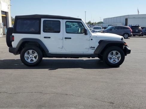 Used 2021 Jeep Wrangler Unlimited Sport image 35
