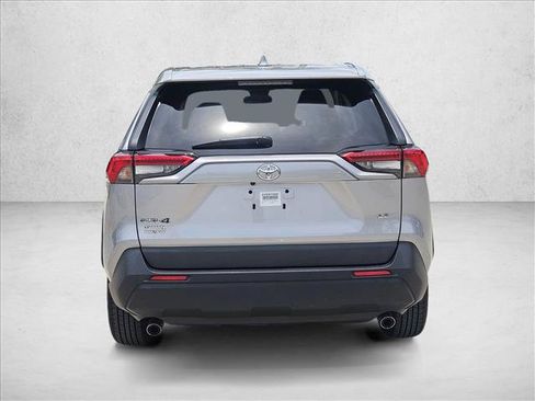 Used 2023 Toyota RAV4 LE FWD image 7
