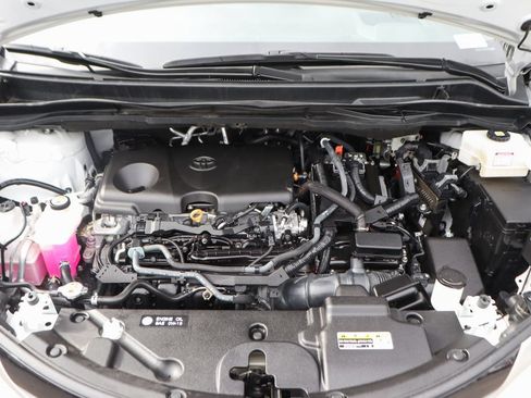 Used 2023 Toyota Sienna Platinum FWD image 13