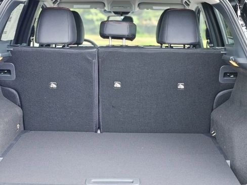 New 2026 Nissan Kicks SR image 24