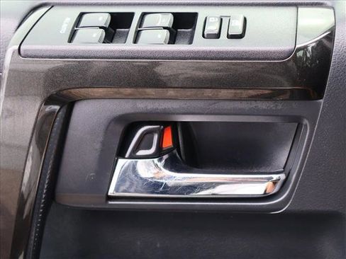Used 2015 Toyota 4Runner Trail Premium AWD/4WD image 12