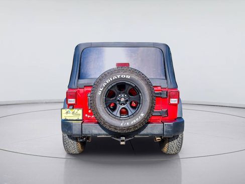 Used 2015 Jeep Wrangler Sport w/ Quick Order Package 24S AWD/4WD image 5