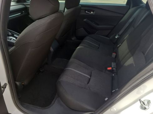 Used 2023 Honda Accord Sport image 8