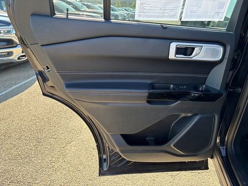 Used 2021 Ford Explorer ST w/ ST Street Pack image 23