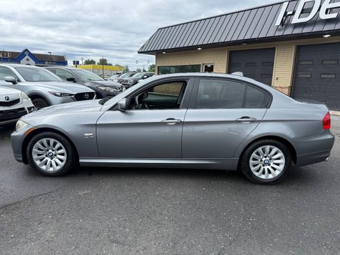 Used 2009 BMW 328i xDrive Sedan AWD/4WD image 8
