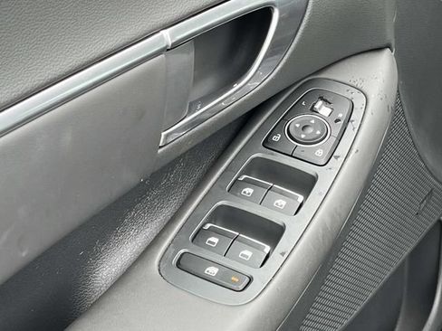 Certified 2023 Hyundai Sonata SEL Plus FWD image 24