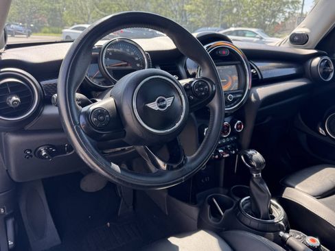 Used 2015 MINI Cooper S FWD image 10