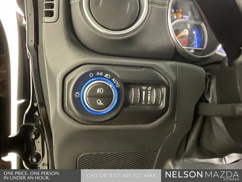 Used 2021 Jeep Gladiator Overland w/ Popular Equipment Package image 33