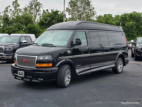 Used 2021 GMC Savana 3500 LS w/ Chrome Appearance Package RWD image 24