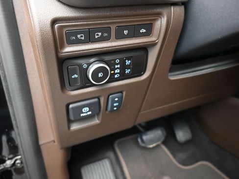 Used 2024 Ford F150 King Ranch w/ FX4 Off-Road Package AWD/4WD image 13