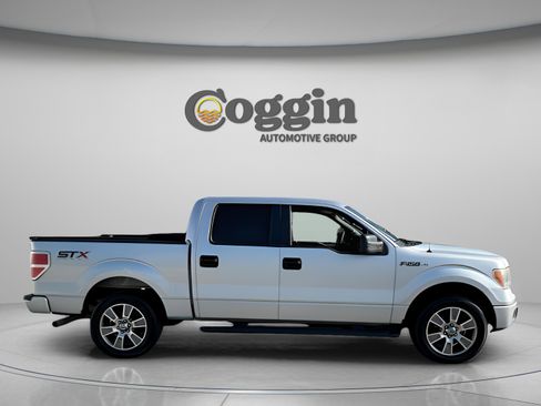 Used 2014 Ford F150 STX w/ Equipment Group 201A Mid image 4