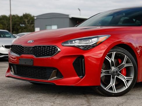 Used 2019 Kia Stinger GT2 image 30