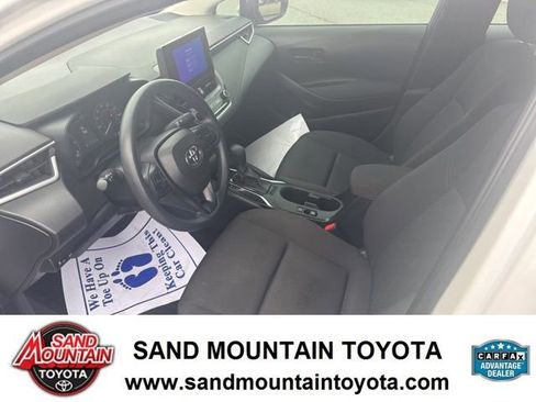 Used 2023 Toyota Corolla LE image 13