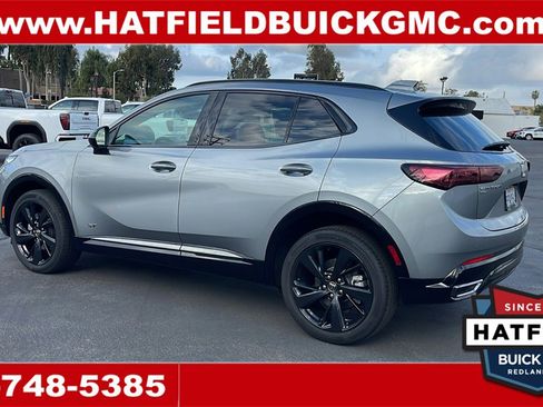 Used 2025 Buick Envision Sport Touring image 3