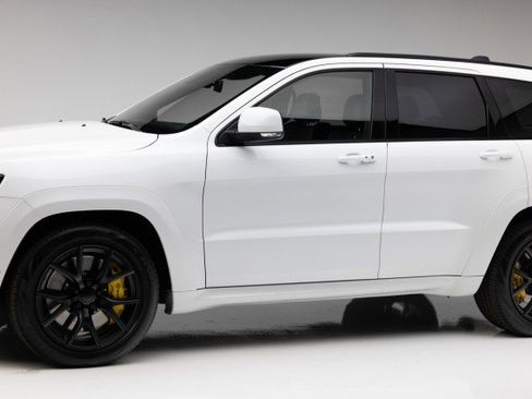 Used 2020 Jeep Grand Cherokee Trackhawk image 33