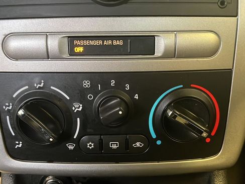 Used 2008 Chevrolet Cobalt LT image 17