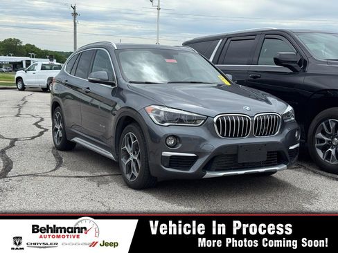 Used 2016 BMW X1 xDrive28i AWD/4WD image 1