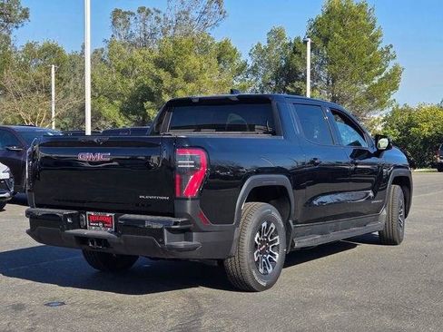 New 2026 GMC Sierra EV Elevation AWD/4WD image 4