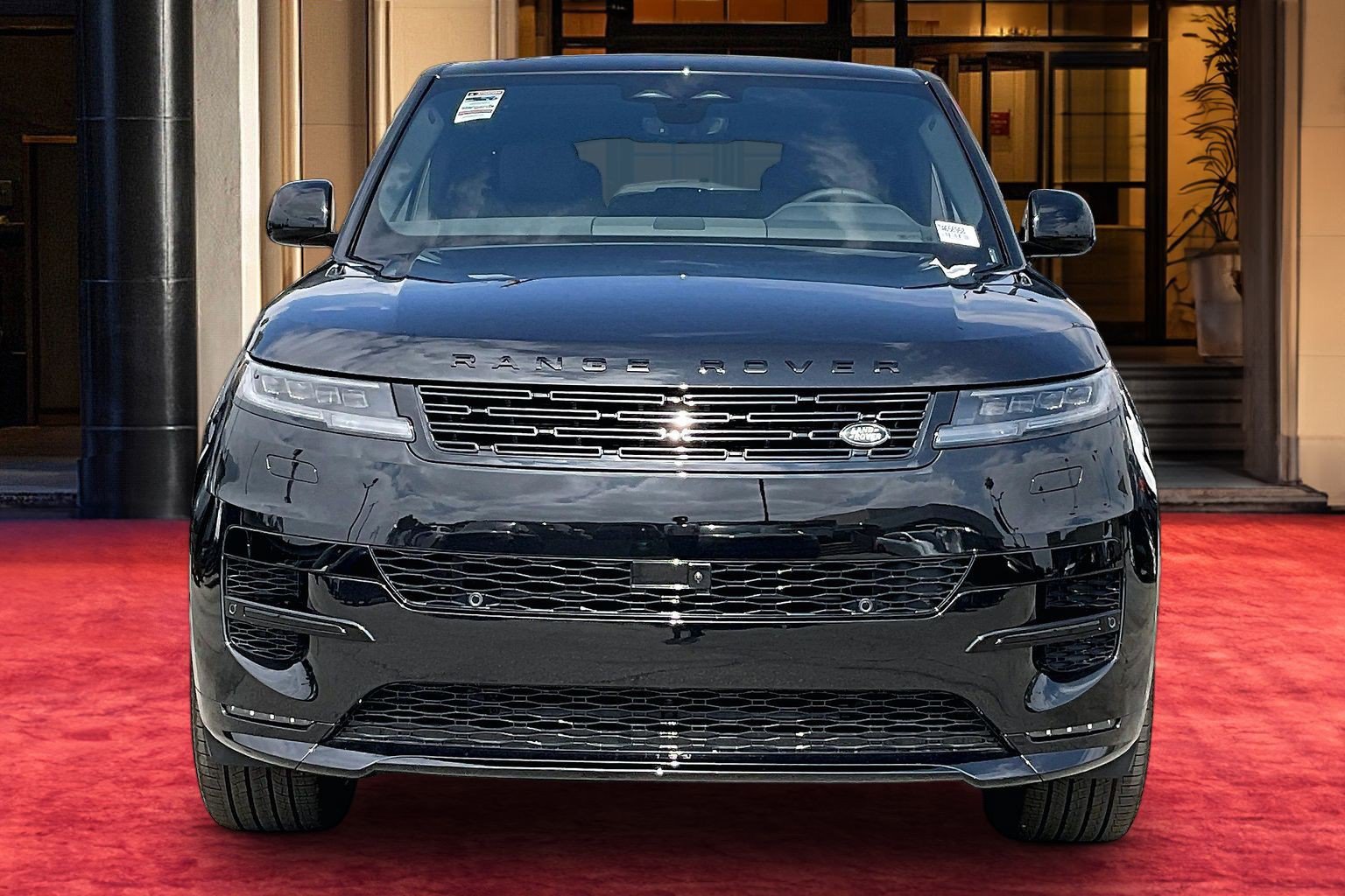 New 2026 Land Rover Range Rover Sport Dynamic SE AWD/4WD image 3