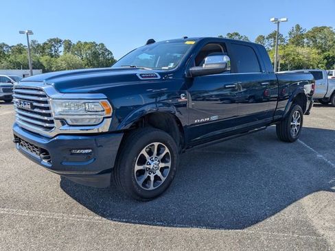 Used 2022 RAM 3500 Limited image 9