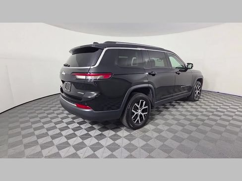 Used 2023 Jeep Grand Cherokee L Limited w/ Trailer Tow Group (B) AWD/4WD image 38