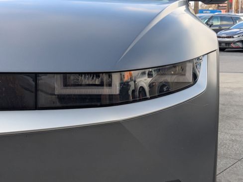 Certified 2023 Hyundai Ioniq 5 SEL image 12