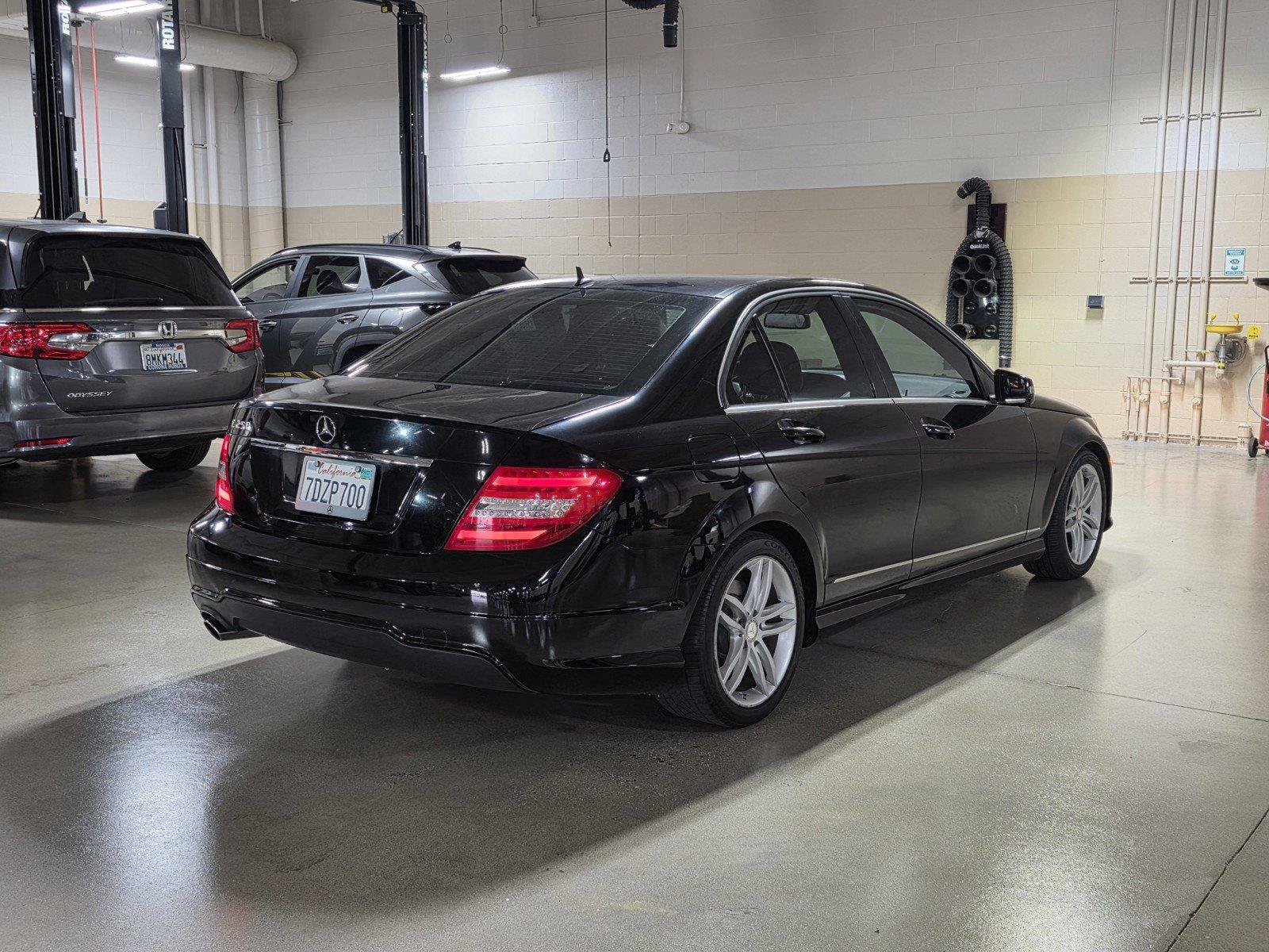 Used 2014 Mercedes-Benz C 250 Sedan image 7