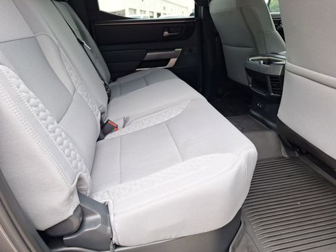 Used 2025 Toyota Tundra SR5 AWD/4WD image 31