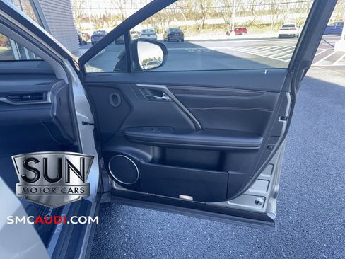 Used 2017 Lexus RX 450h AWD image 7