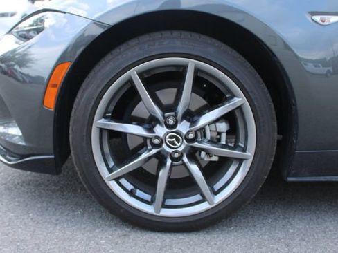 Used 2021 MAZDA MX-5 Miata Grand Touring RWD image 22