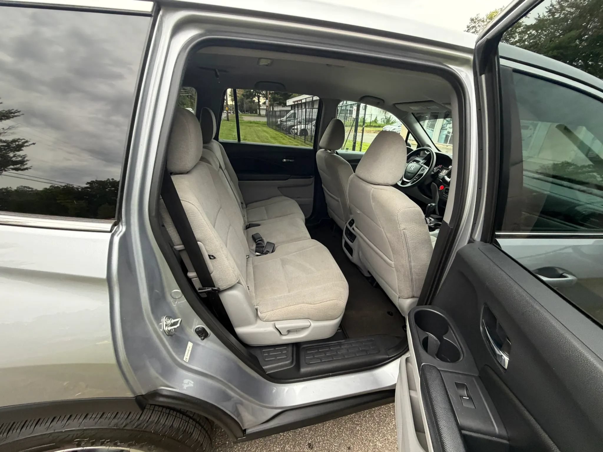 Used 2016 Honda Pilot EX image 16