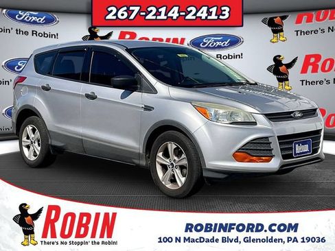 Used 2015 Ford Escape S FWD image 1