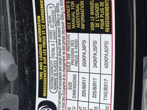 Used 2023 Subaru Forester Premium AWD/4WD image 26