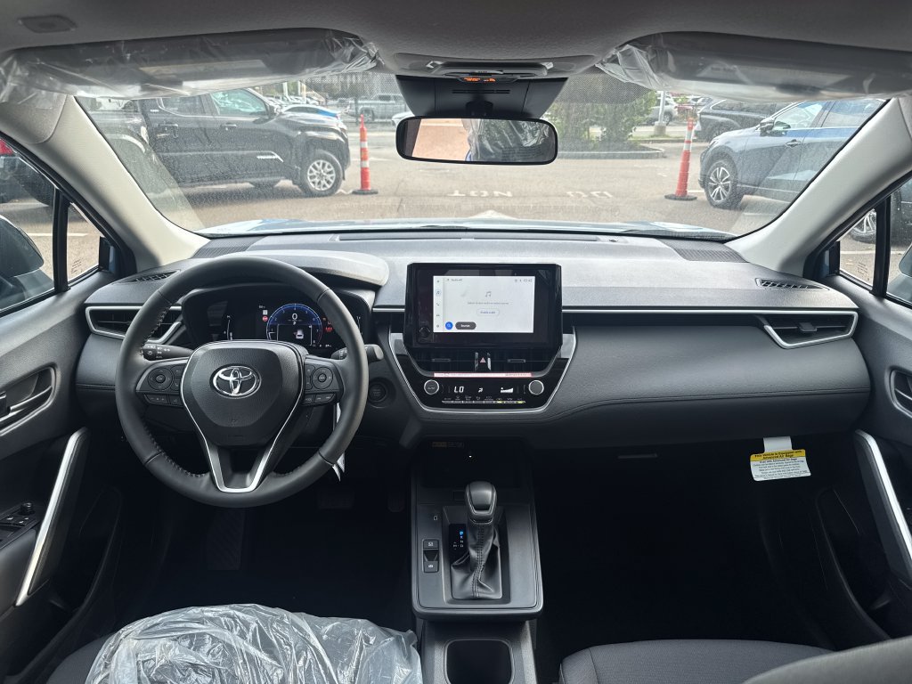 New 2026 Toyota Corolla Cross LE w/ Moonroof Package AWD/4WD image 10