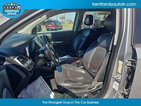 Used 2019 Dodge Journey GT image 29