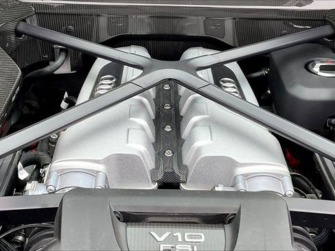 Used 2023 Audi R8 V10 performance w/ Dynamic Package image 32