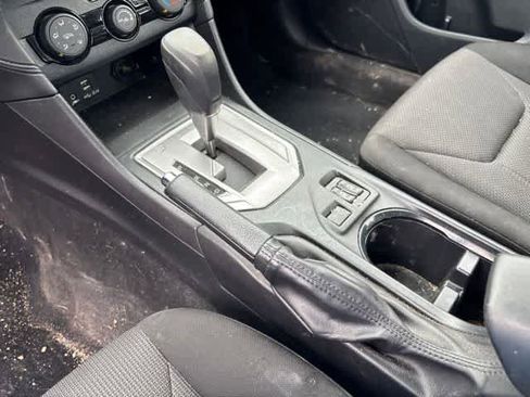 Used 2022 Subaru Impreza 2.0i Premium AWD/4WD image 16