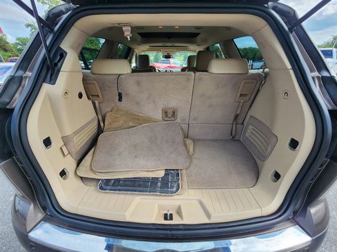 Used 2012 Buick Enclave Premium AWD/4WD image 23