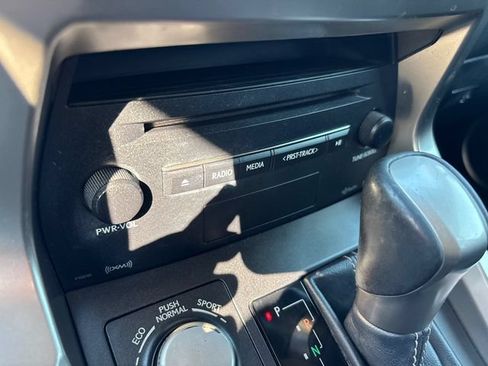 Used 2016 Lexus NX 200t FWD image 21