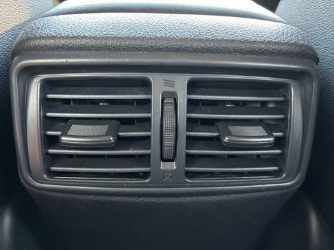 Used 2017 Nissan Rogue SL w/ SL Premium Package image 23