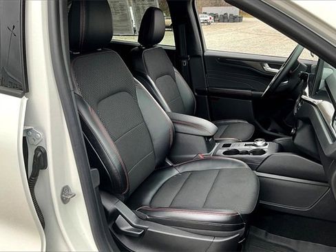 Used 2024 Ford Escape ST-Line w/ Tech Pack #1 image 7