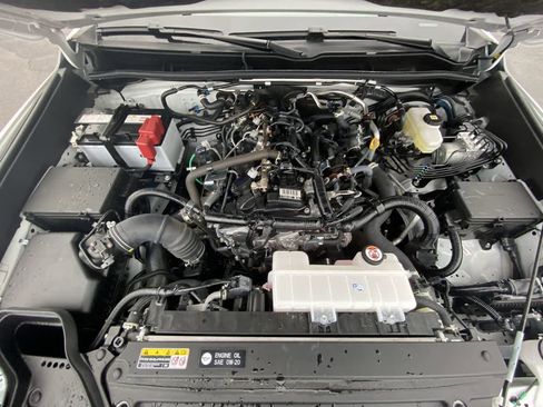 Certified 2025 Toyota 4Runner TRD Off-Road Premium image 25