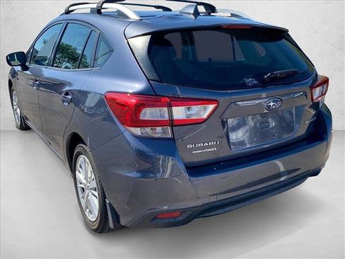 Used 2017 Subaru Impreza 2.0i Premium AWD/4WD image 9