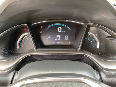 Used 2019 Honda Civic EX image 18