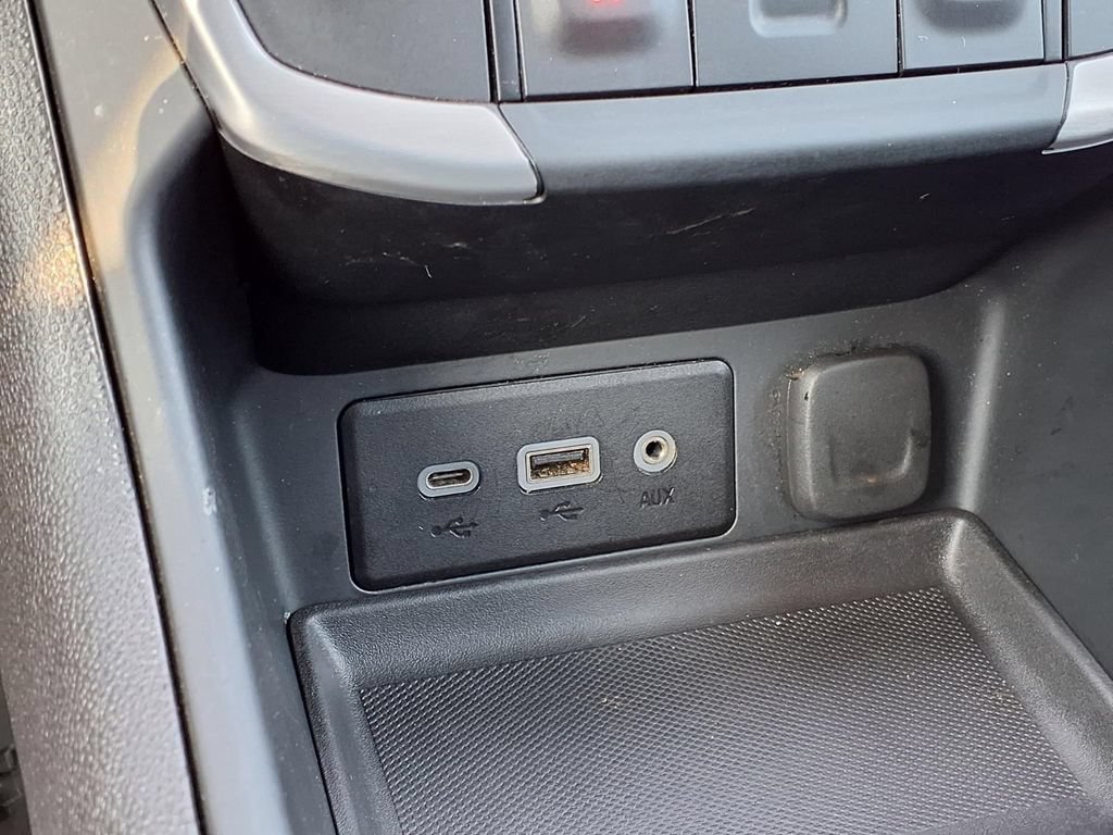 Used 2024 GMC Terrain SLE FWD image 13