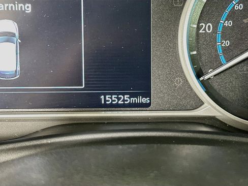 Used 2024 Nissan Leaf S FWD image 19