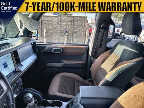 Used 2022 Ford Bronco Outer Banks AWD/4WD image 14