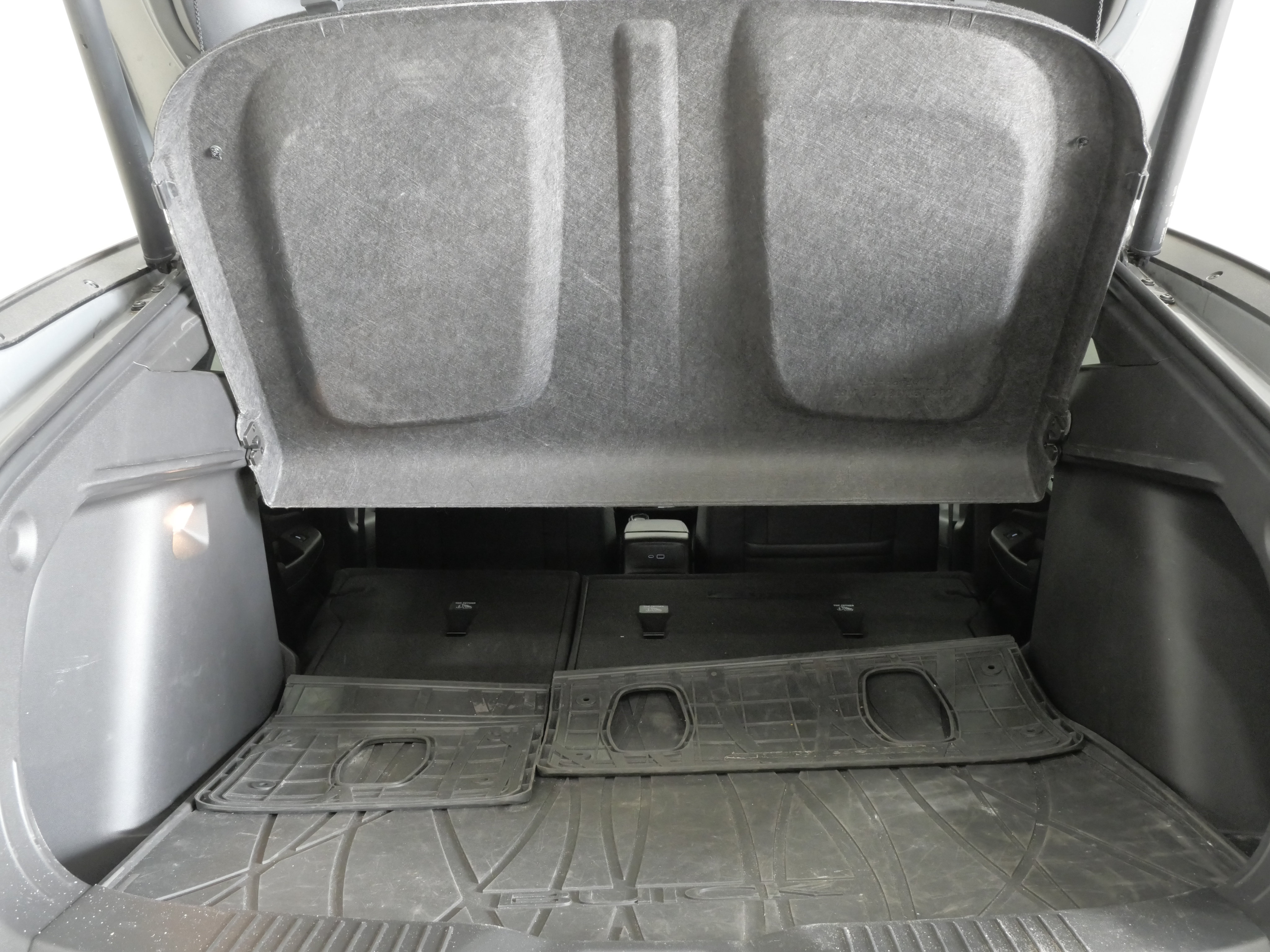 Used 2024 Buick Envista Sport Touring w/ Convenience I Package FWD image 23