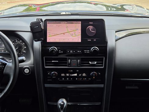 Used 2024 INFINITI QX80 Luxe RWD image 21